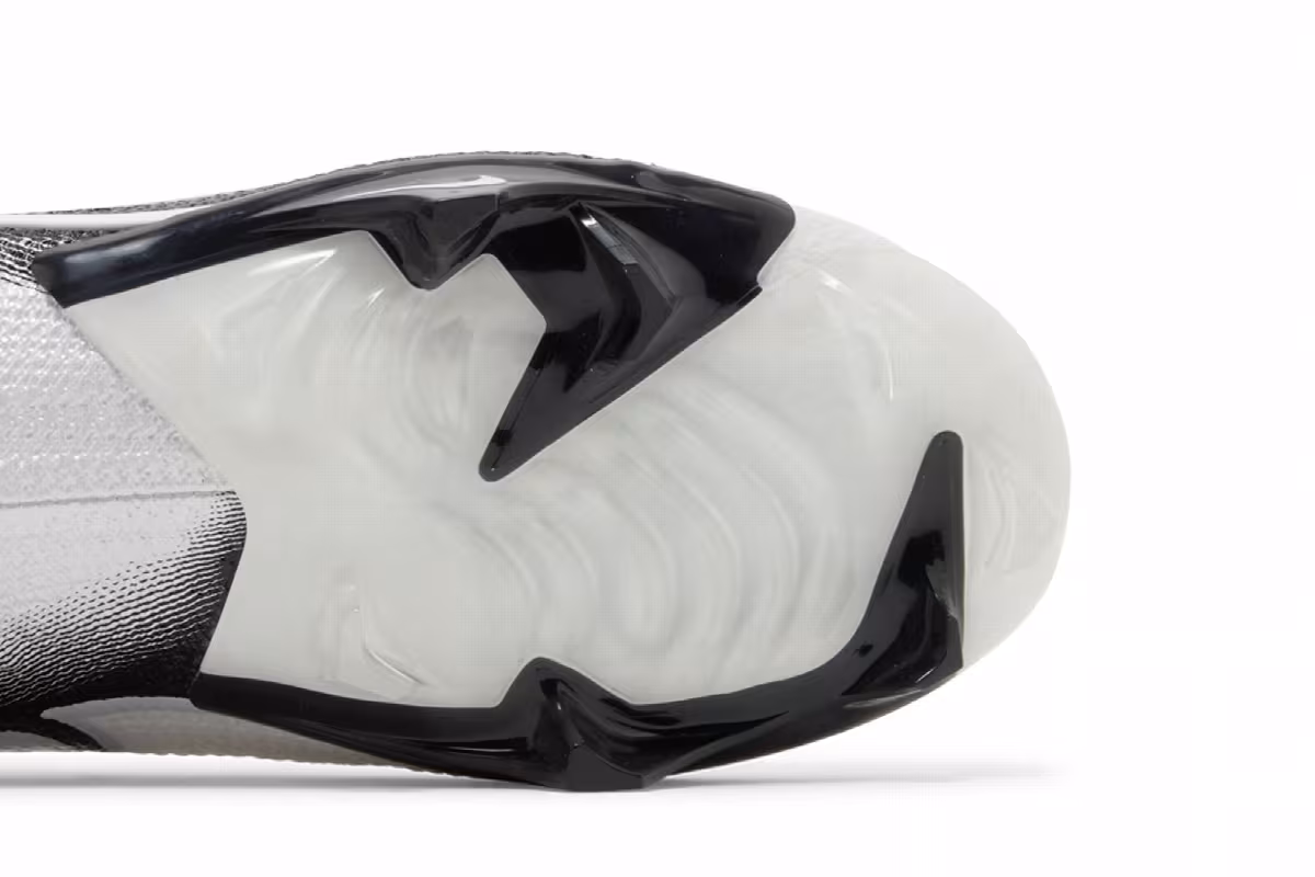 Nike Vapor Edge Elite 360 Flyknit White Black, view 6