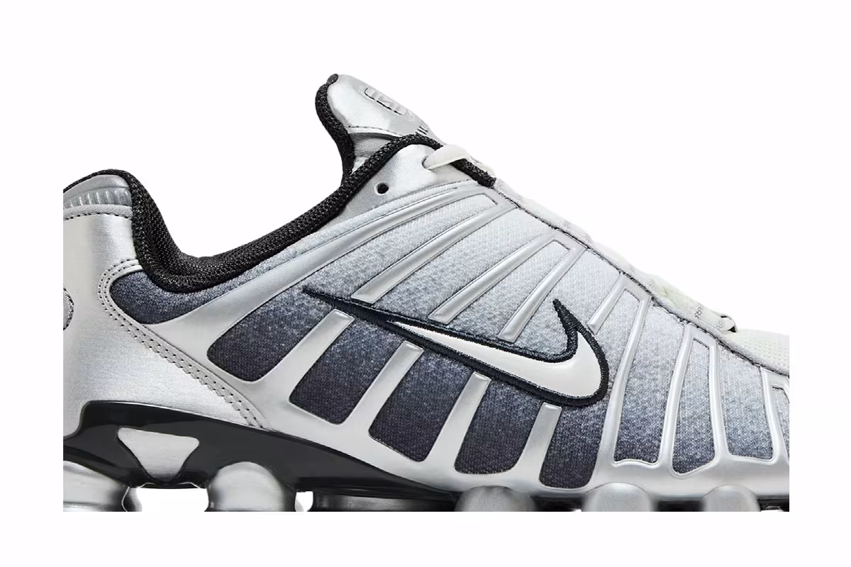 Nike Shox TL Metallic Silver, view 3