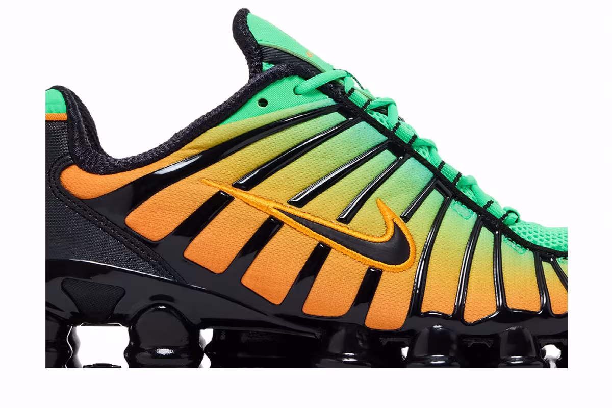 Nike Shox TL Green Shock Bright Ceramic, view 3