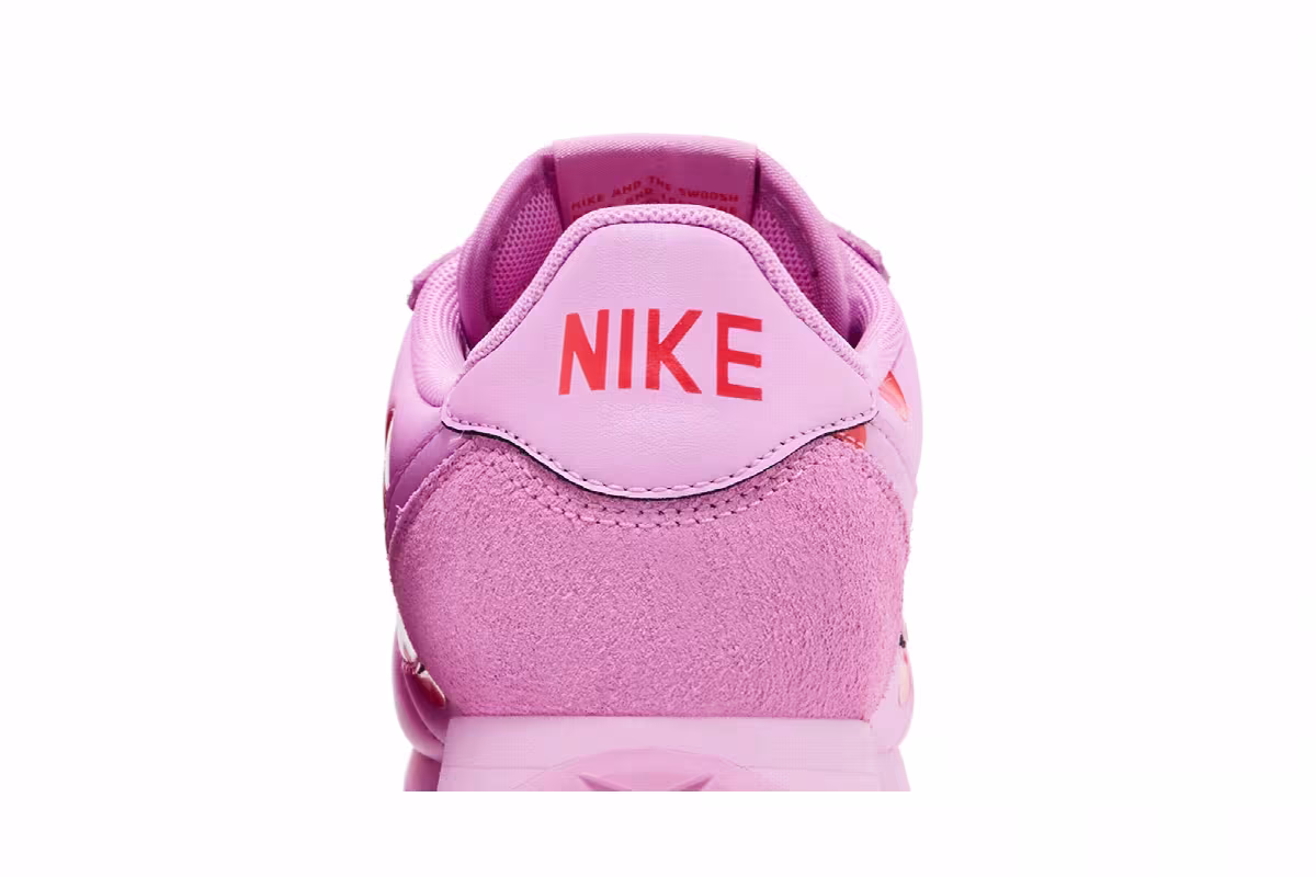 Nike Women's Cortez Polka Dots Light Magenta, view 8