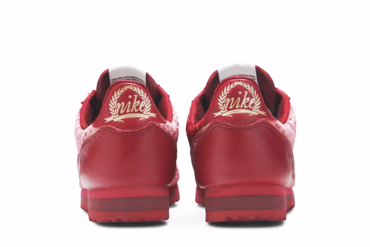Nike Women's Classic Cortez SE Velvet Red Crush, view 7