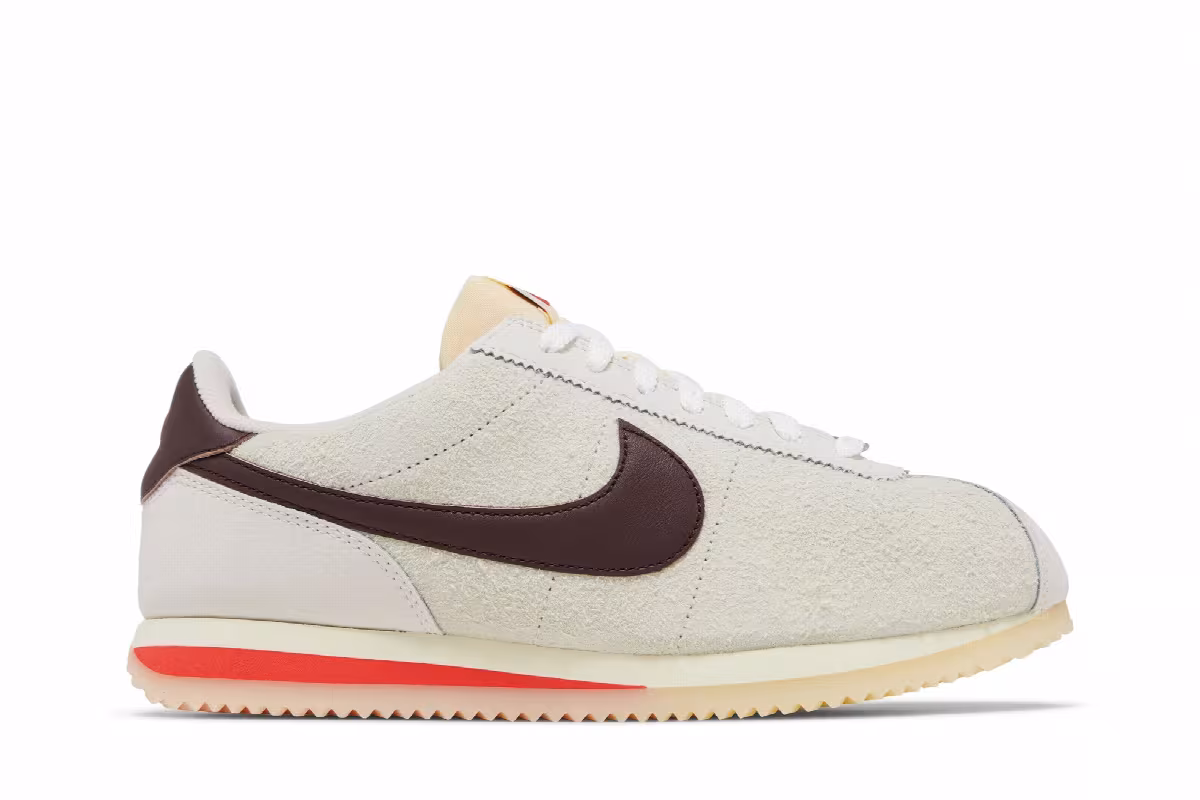 Nike Women's Cortez Light Orewood Brown, view 2