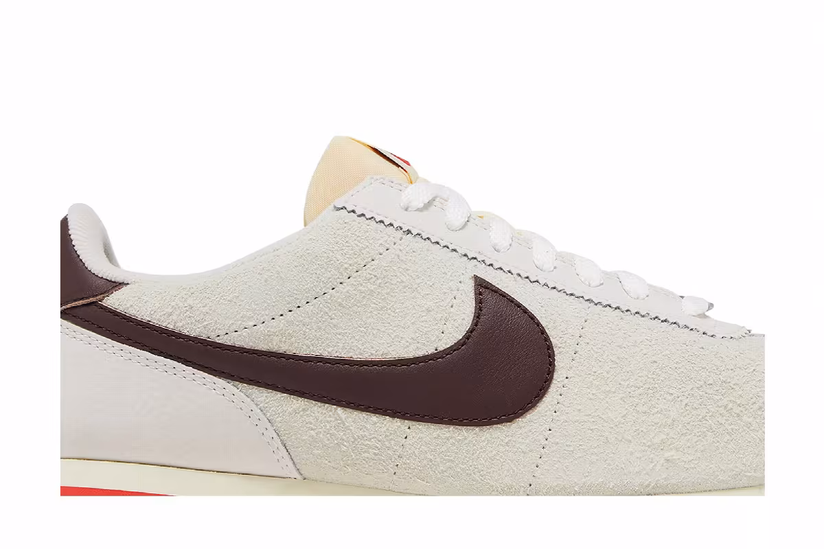 Nike Women's Cortez Light Orewood Brown, view 3