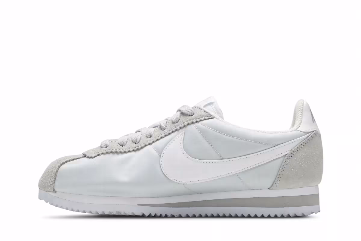 Nike Women's Classic Cortez Nylon Pure Platinum, view 4