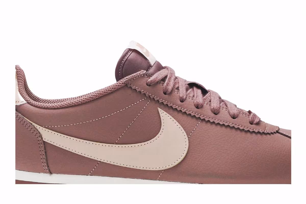 Nike Women's Classic Cortez Leather Particle Beige, view 3