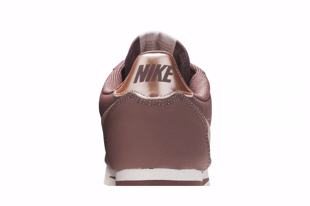 Nike Women's Classic Cortez Leather Particle Beige, view 8