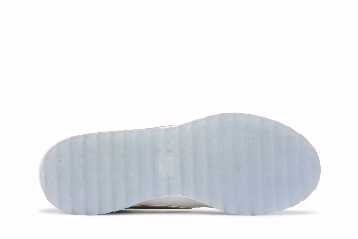 Swarovski x Nike Women's Cortez Golf Gold, view 5