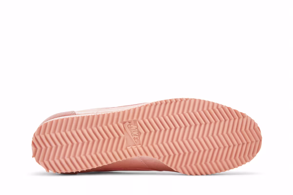 Nike Women's Classic Cortez Nylon Coral Stardust, view 5