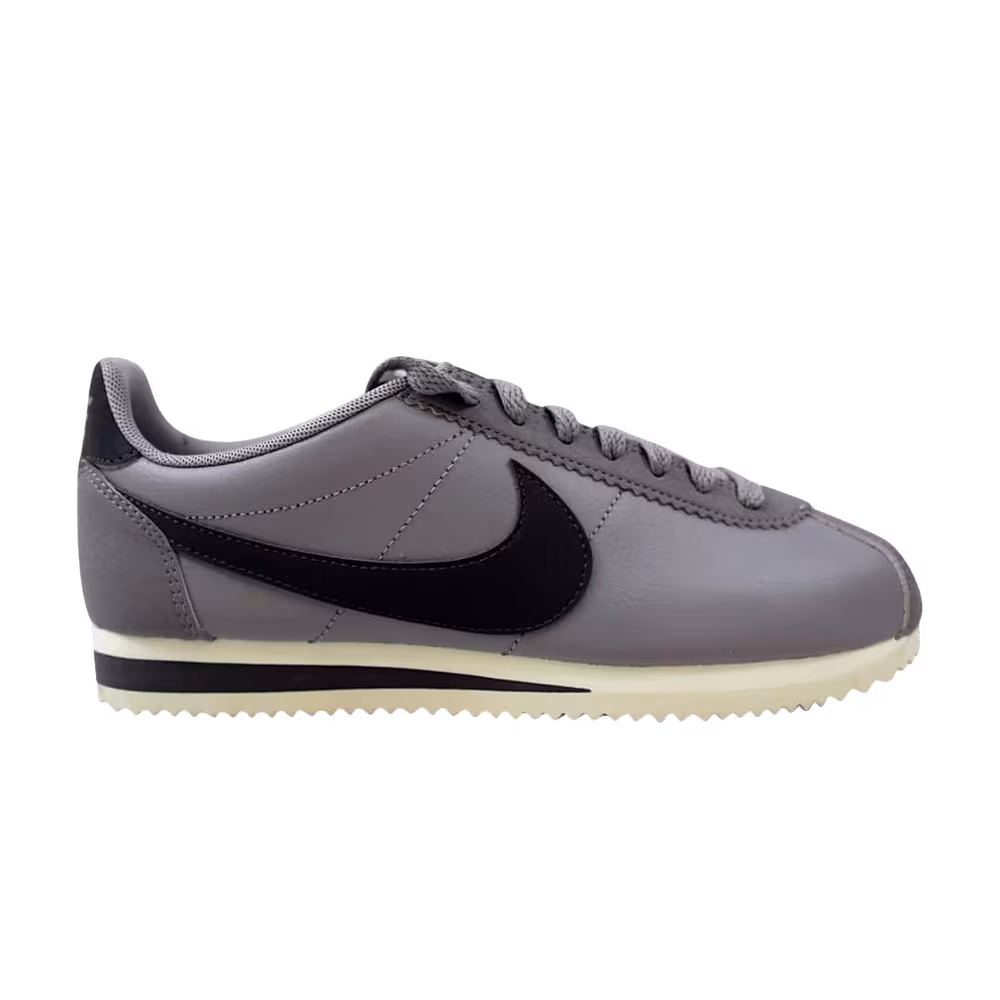 Nike Women's Classic Cortez Leather Atmosphere Grey