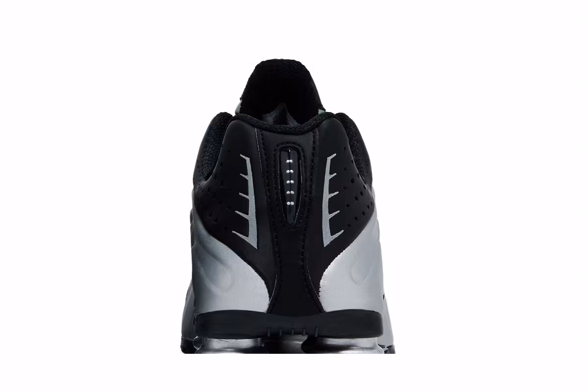 Nike Shox R4 Metallic Silver Black, view 8