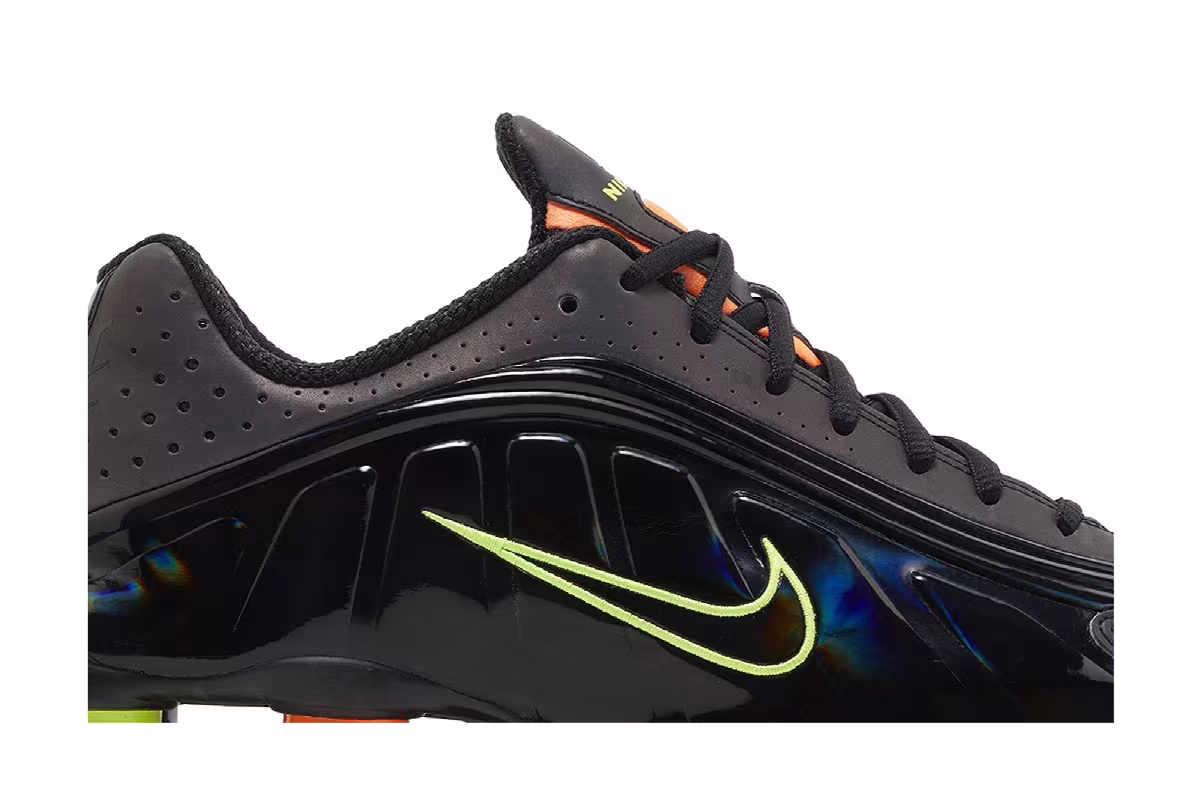 Nike Shox R4 Black Multi Volt, view 3