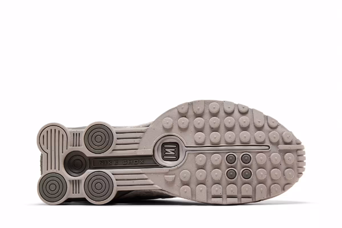 Nike Women's Shox R4 Flat Pewter Floral, view 5