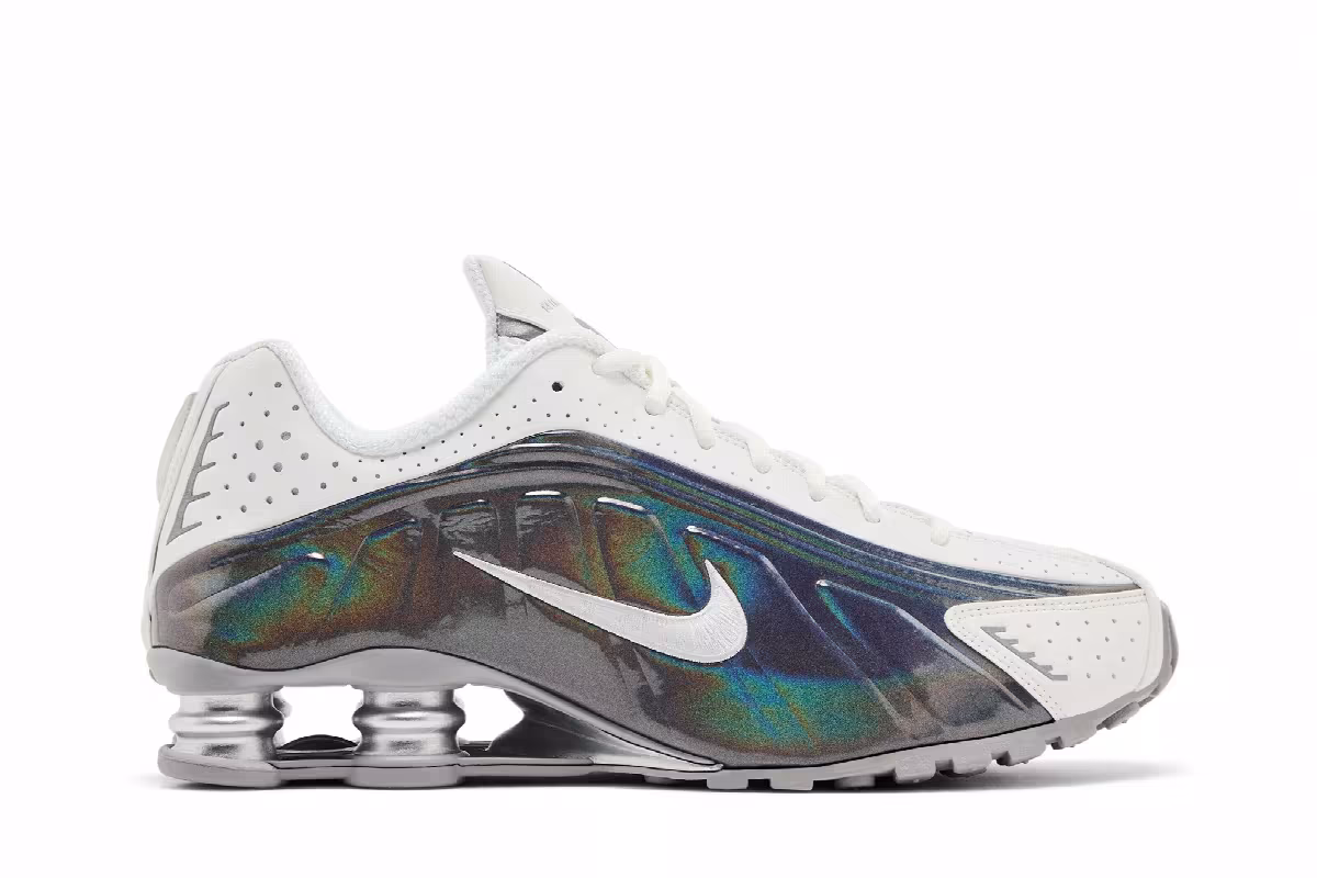 Nike Women's Shox R4 White Iridescent, view 2