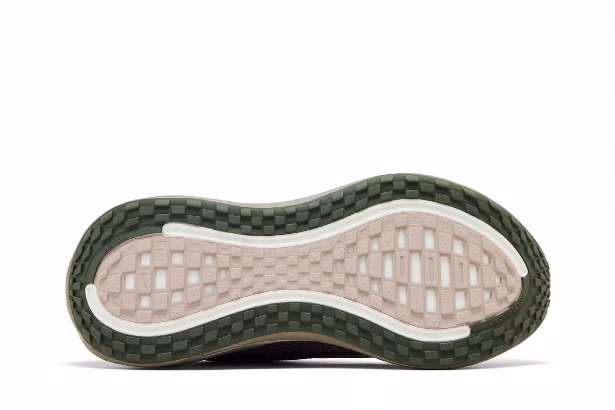 Nike Vomero Plus QS Off Noir Pecan Phantom, view 5