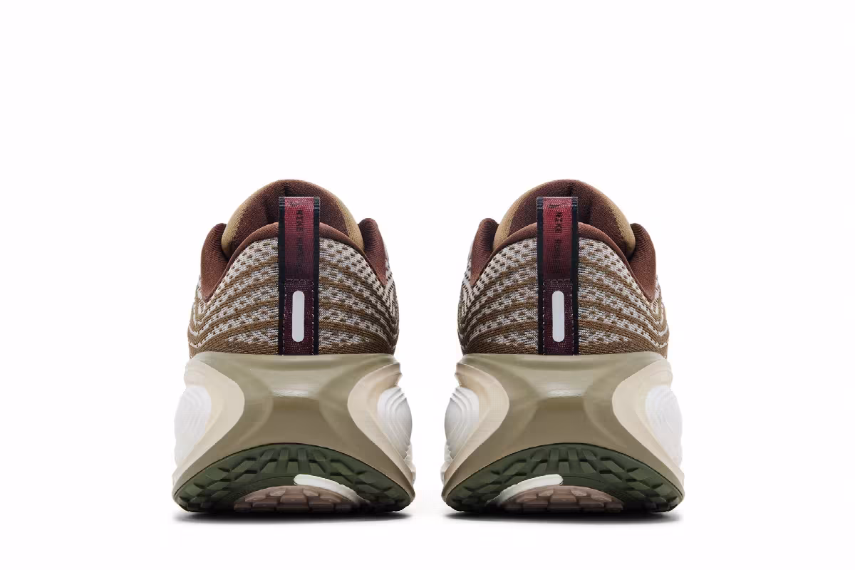 Nike Vomero Plus QS Off Noir Pecan Phantom, view 7