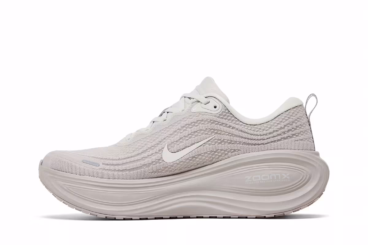 Nike Vomero Plus Light Orewood Brown, view 4