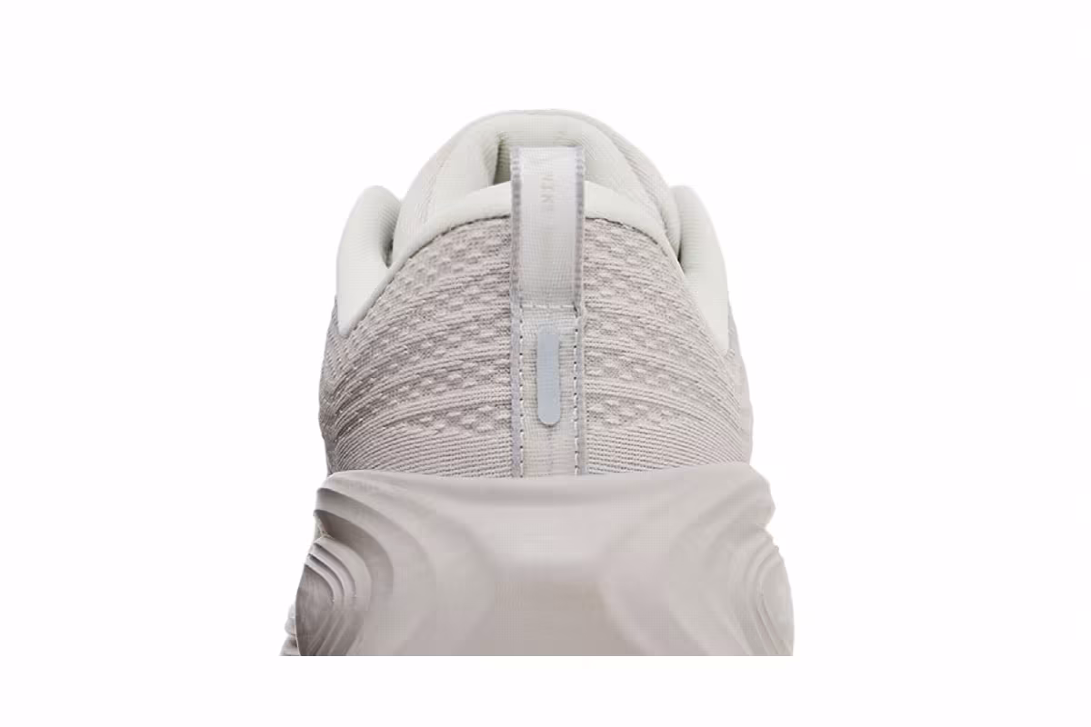 Nike Vomero Plus Light Orewood Brown, view 8