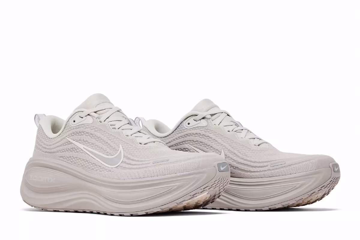 Nike Vomero Plus Light Orewood Brown, view 9