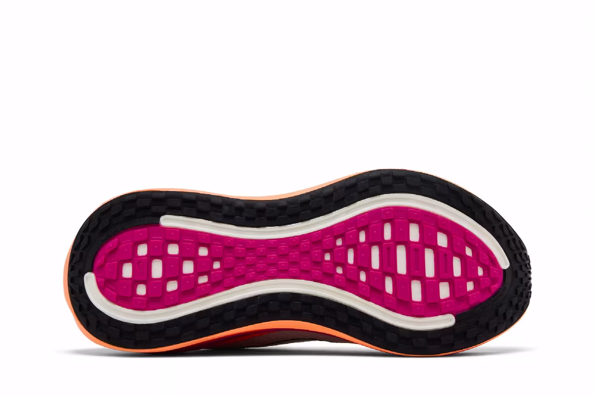 Nike Women's Vomero Plus White Fire Pink, view 5