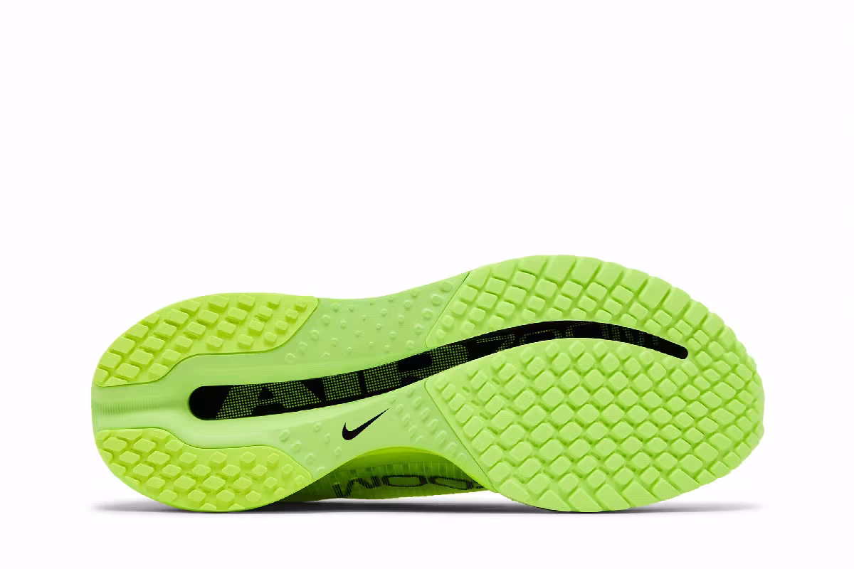 Nike Pegasus Premium Volt, view 5