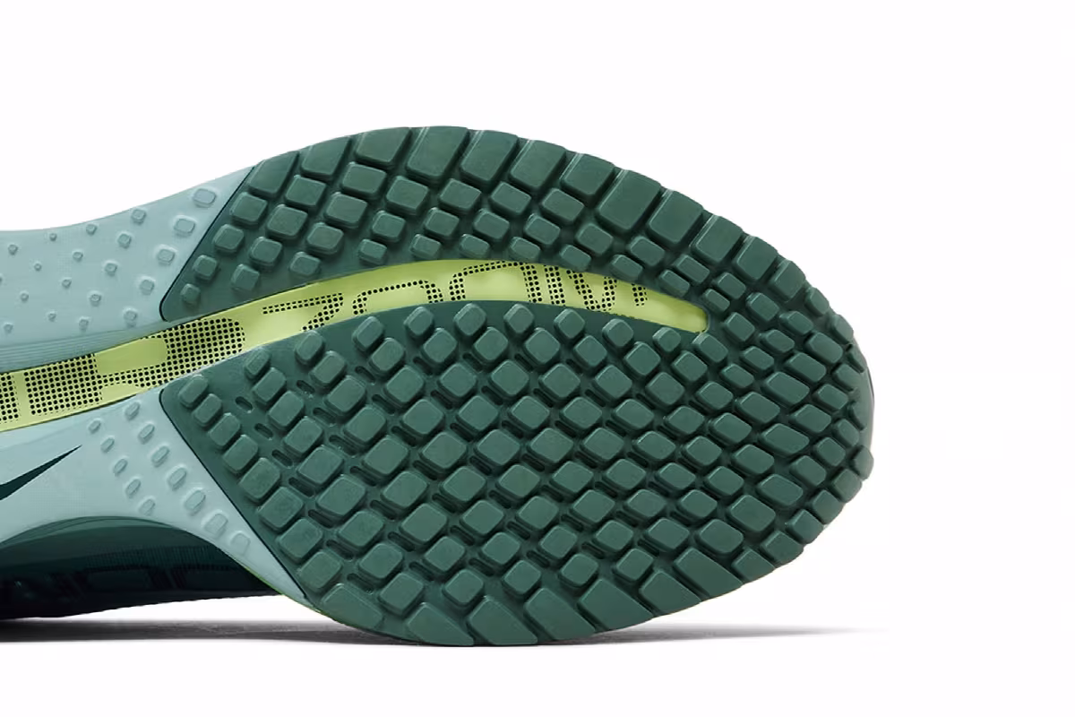 Nike Pegasus Premium Cannon, view 6