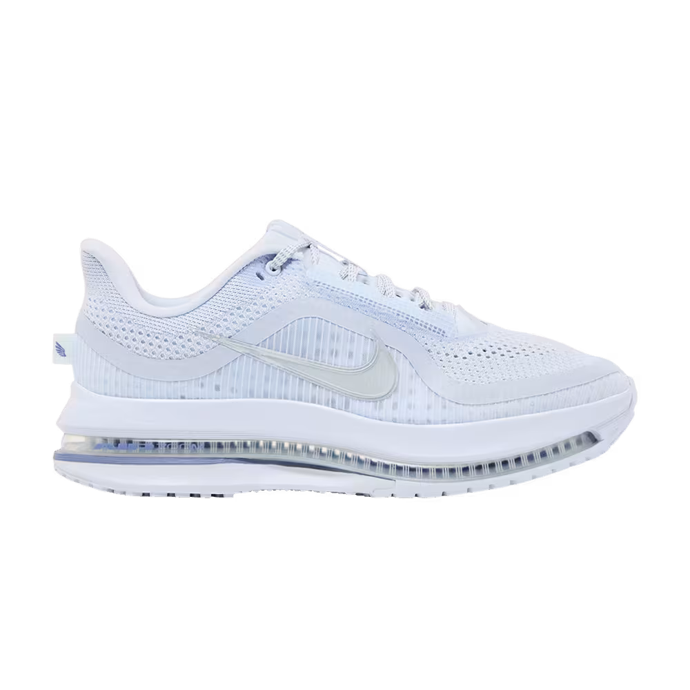 Nike Women's Pegasus Premium Football Grey