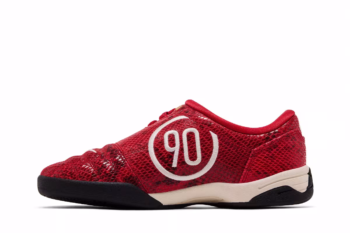 Nike Women's Total 90 3 SP Snakeskin Pack - Fire Red, view 4