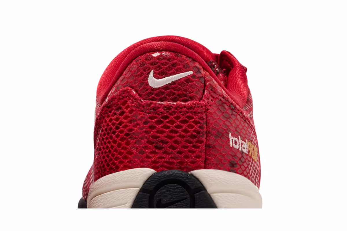 Nike Women's Total 90 3 SP Snakeskin Pack - Fire Red, view 8