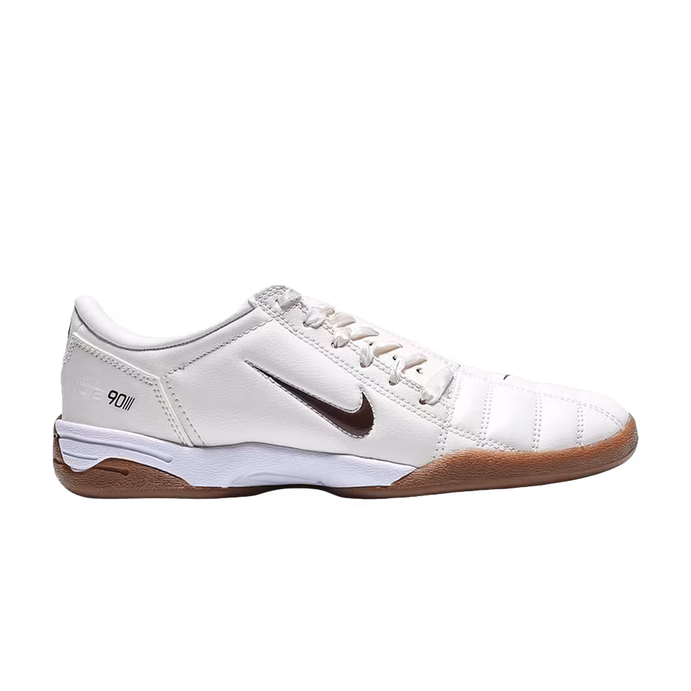 Nike Women's Total 90 Pale Ivory