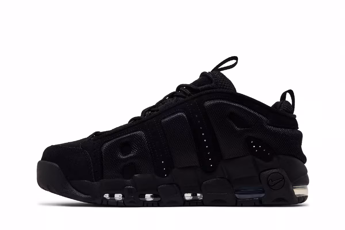 Nike Air More Uptempo Low Triple Black, view 4