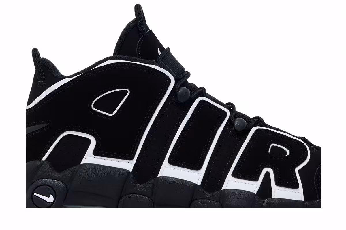 Nike Air More Uptempo Black White 2023, view 3