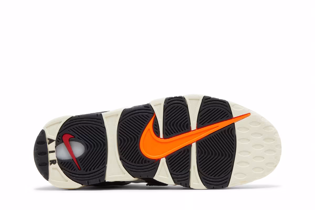 Nike Air More Uptempo Hoops, view 5