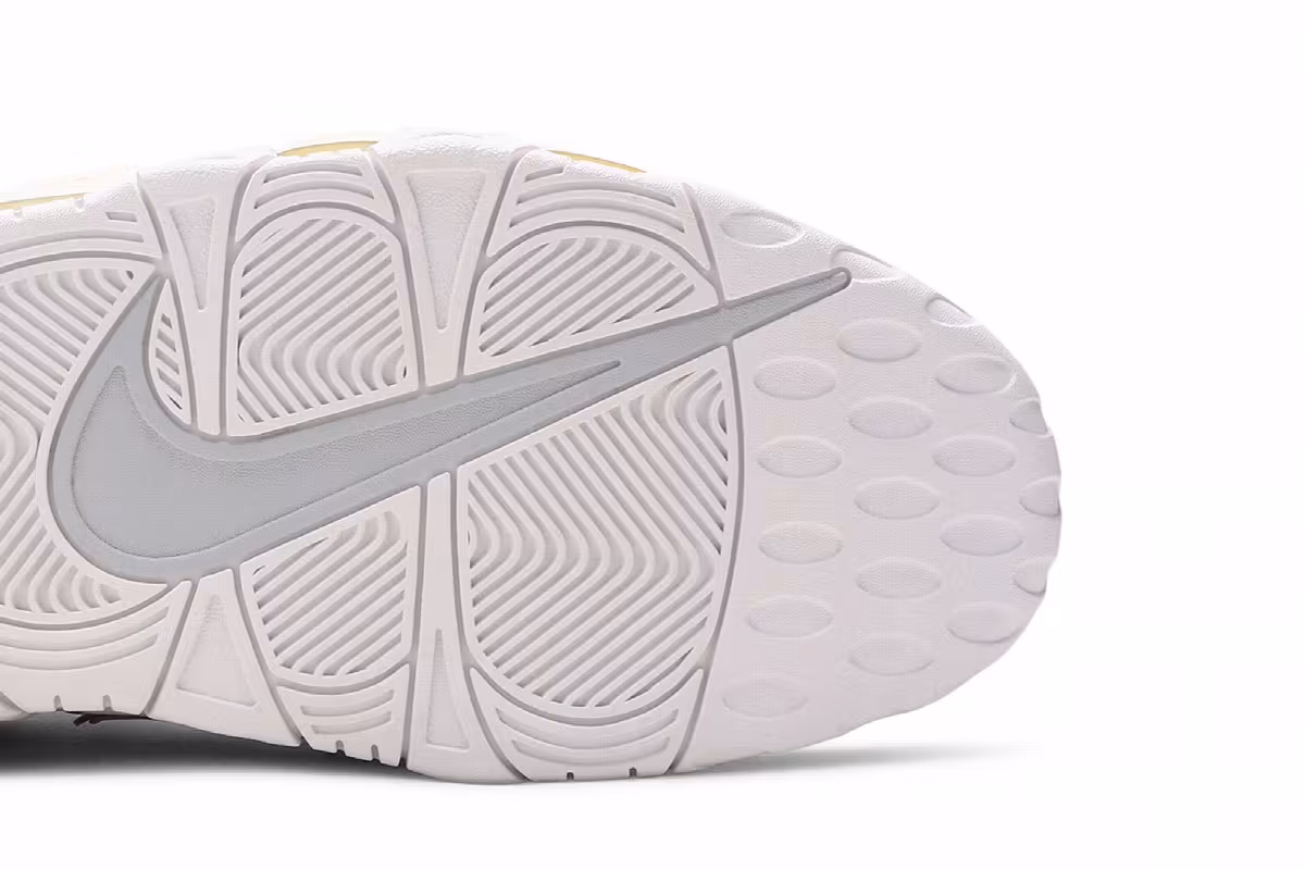 Nike Air More Tempo, view 6