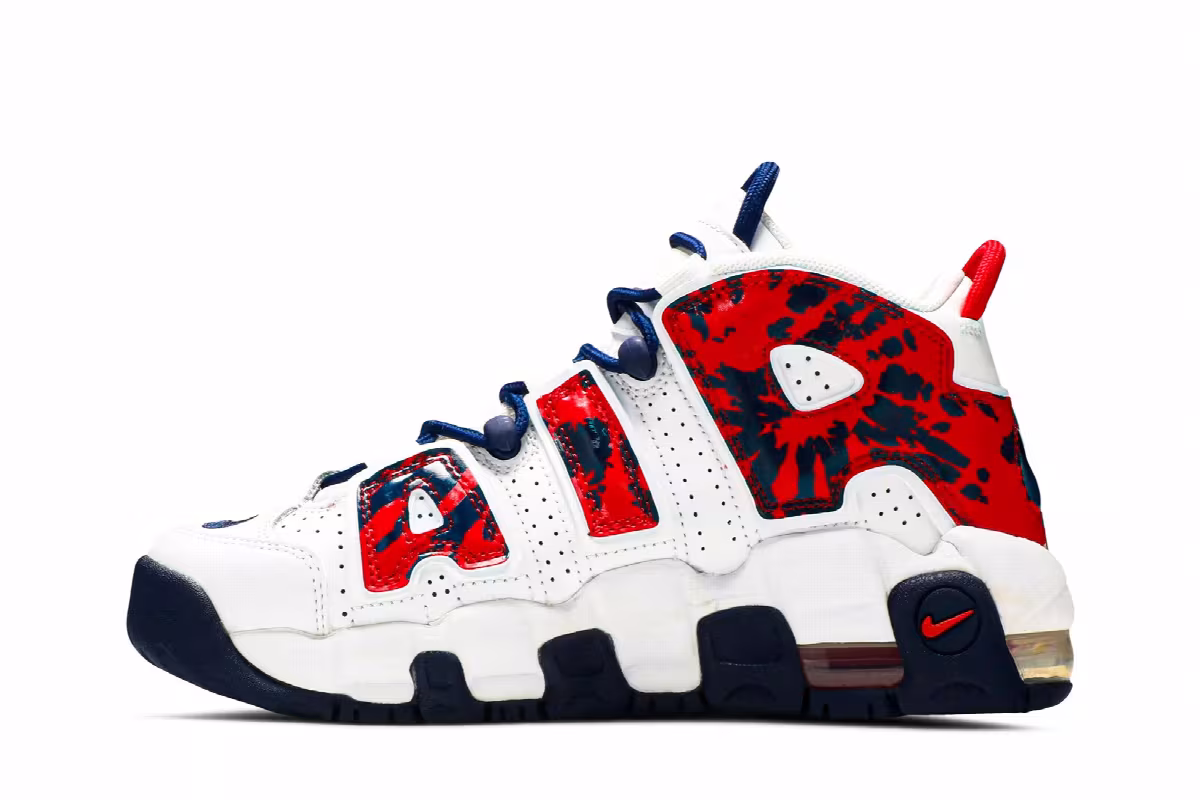 Nike Air More Uptempo GS Red Navy Camo, view 4