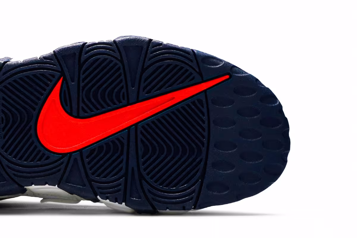 Nike Air More Uptempo GS Red Navy Camo, view 6