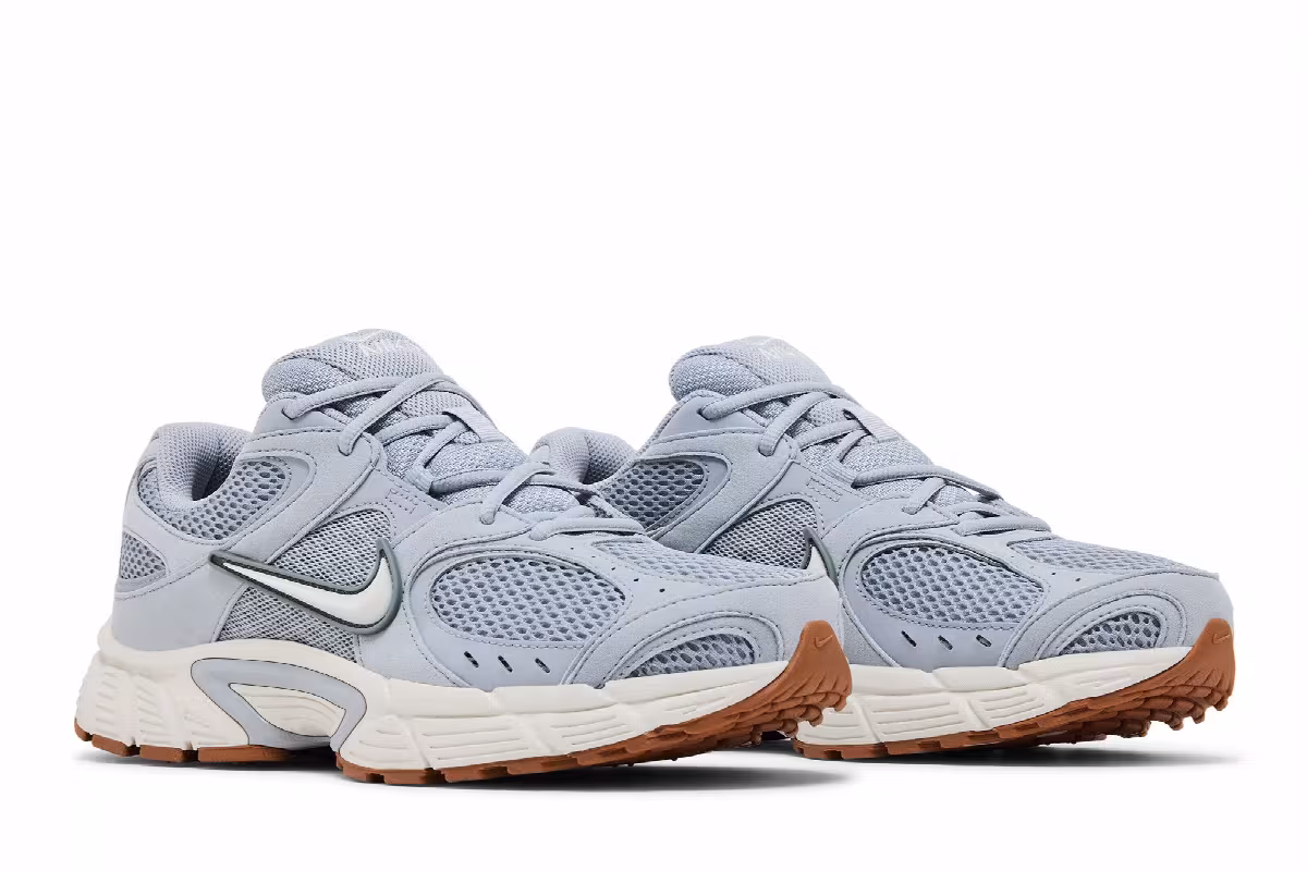 Nike V5 RNR Wolf Grey Gum, view 9
