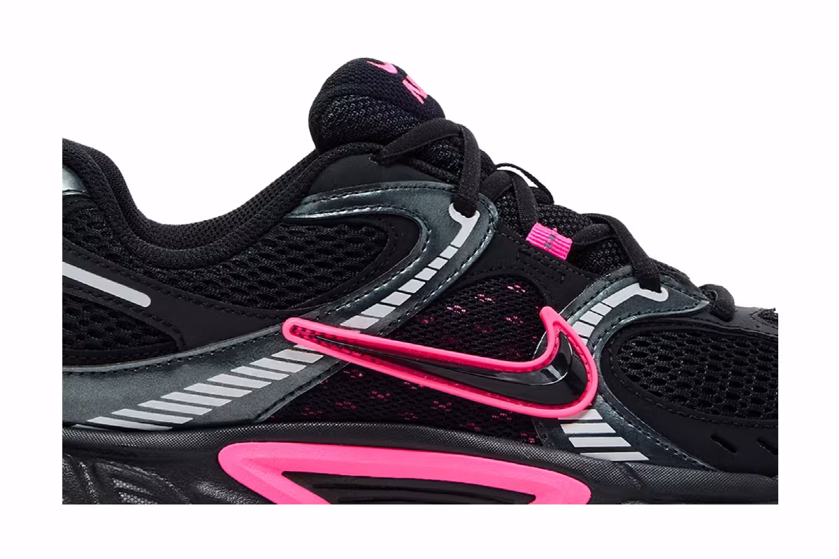 Nike V5 RNR Black Anthracite Smoke Grey, view 3