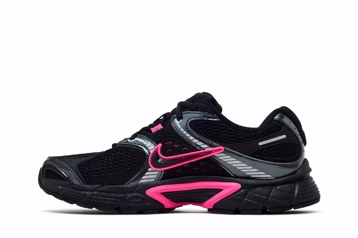 Nike Women's V5 RNR Black Pink Blast, view 4