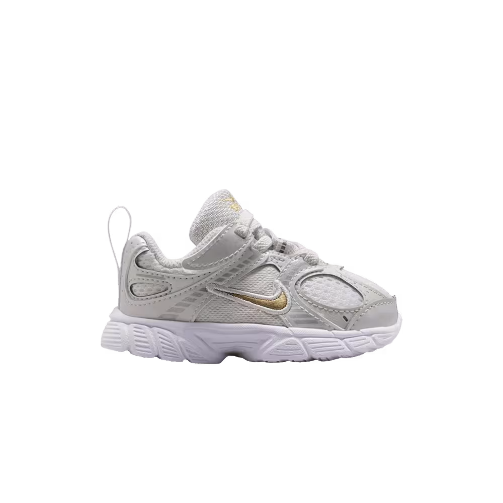 Nike V5 RNR TD White Metallic Gold