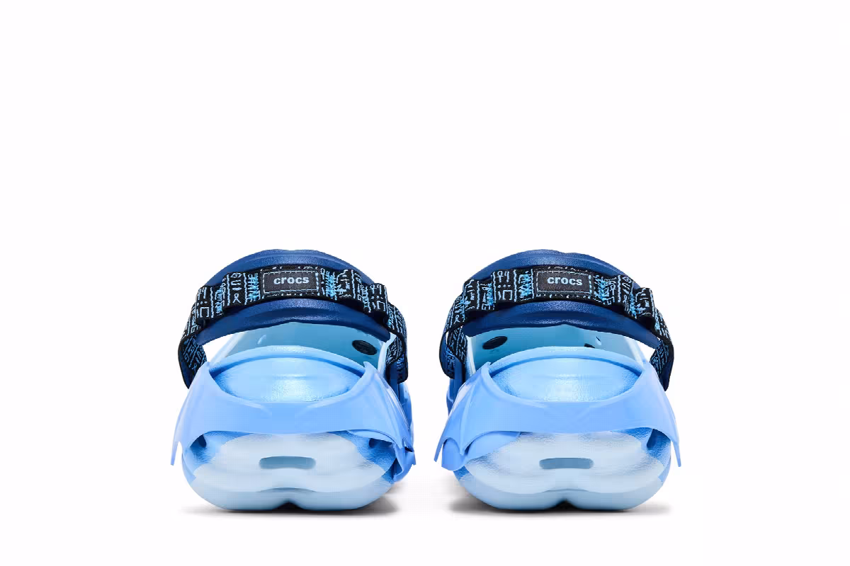 Crocs Echo Clog Yu-Gi-Oh! Blue-Eyes White Dragon Blue White, view 7