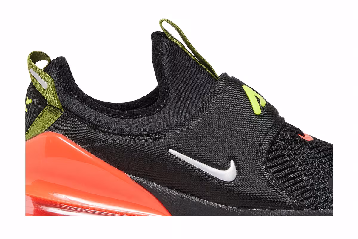 Nike Air Max 270 Extreme GS Black Bright Crimson, view 3
