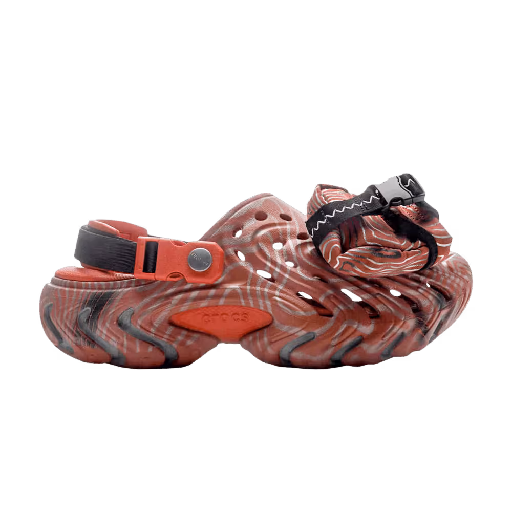 Feature x Crocs Echo II Spice