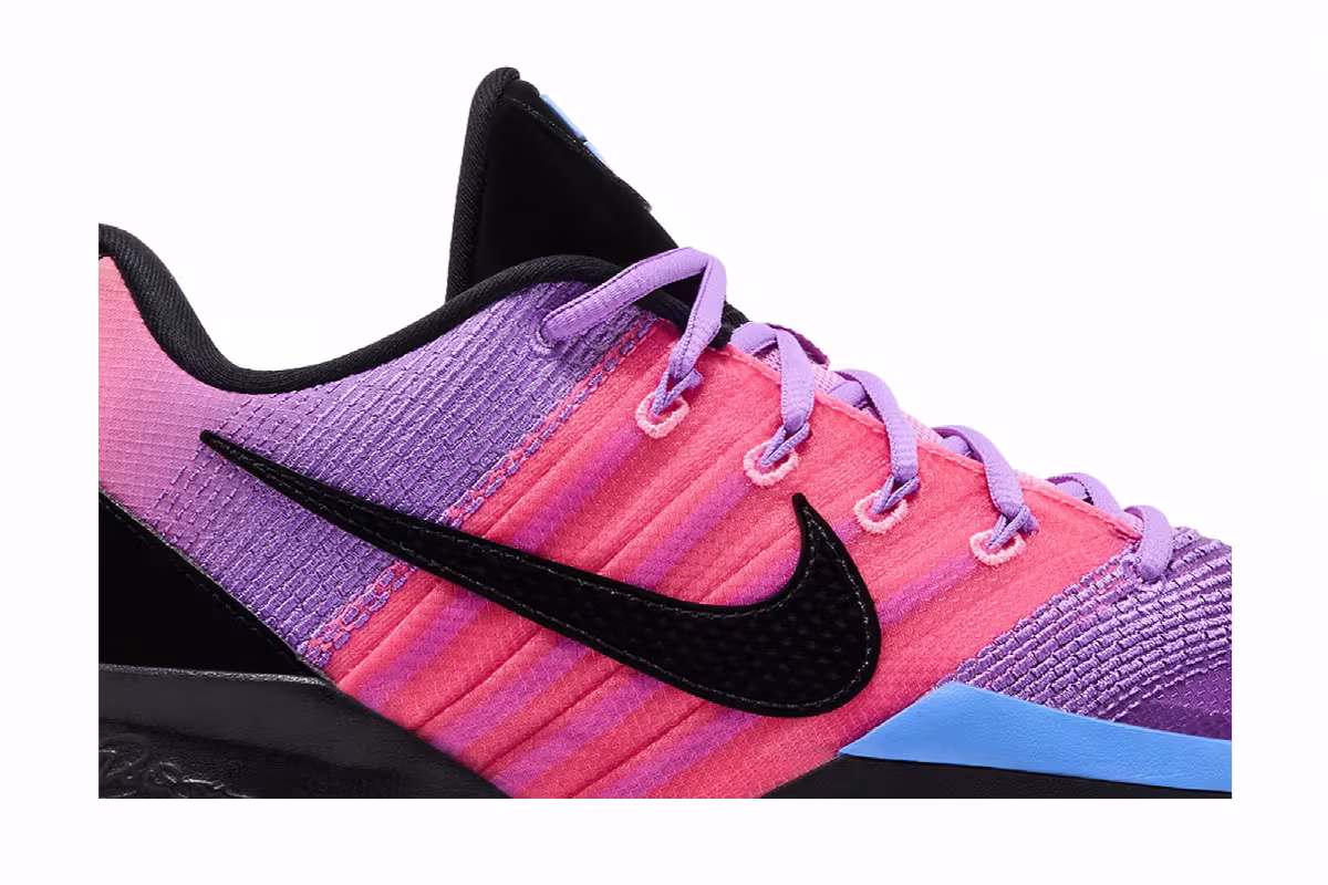 Nike Women's Sabrina 3 PE CHBL, view 3