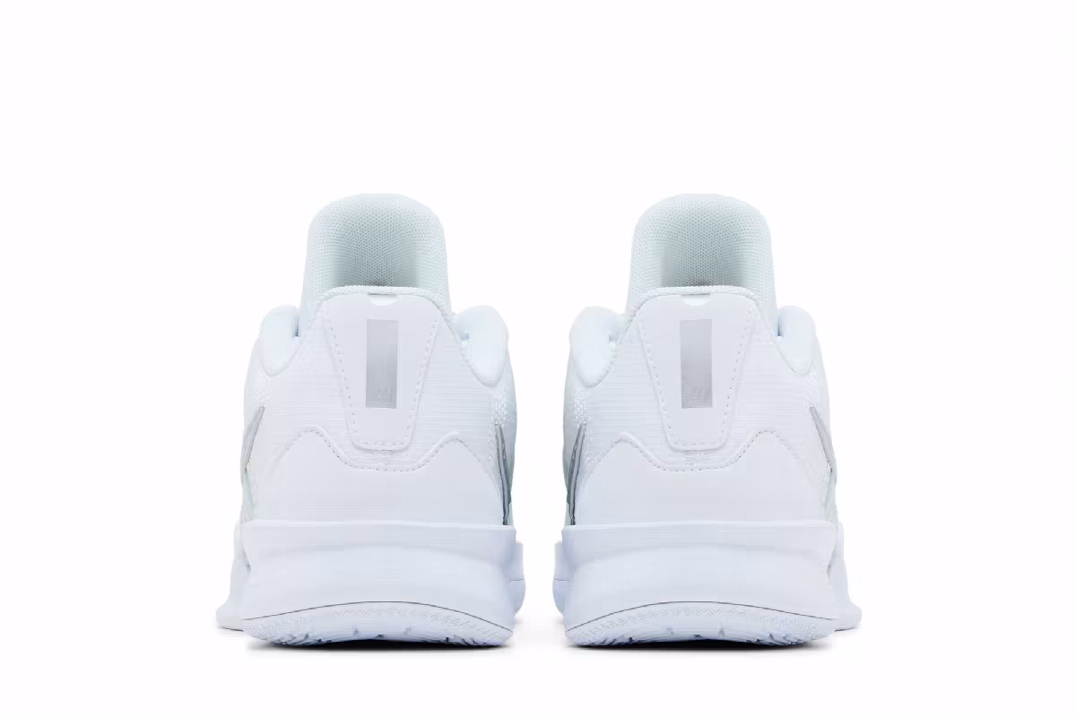 Nike Women's Sabrina 3 EP Ice Cold, view 7