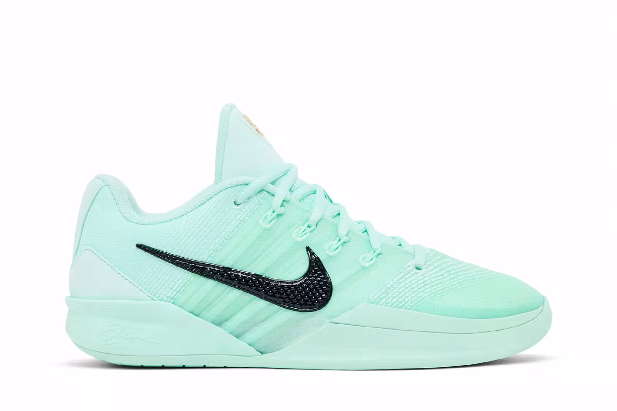 Nike Women's Sabrina 3 EP Statue of Liberty, view 2