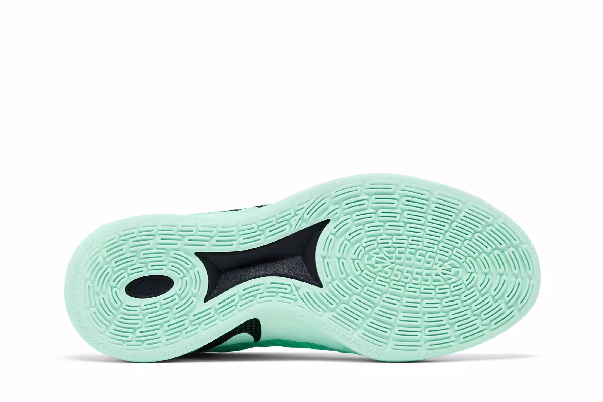 Nike Women's Sabrina 3 EP Statue of Liberty, view 5