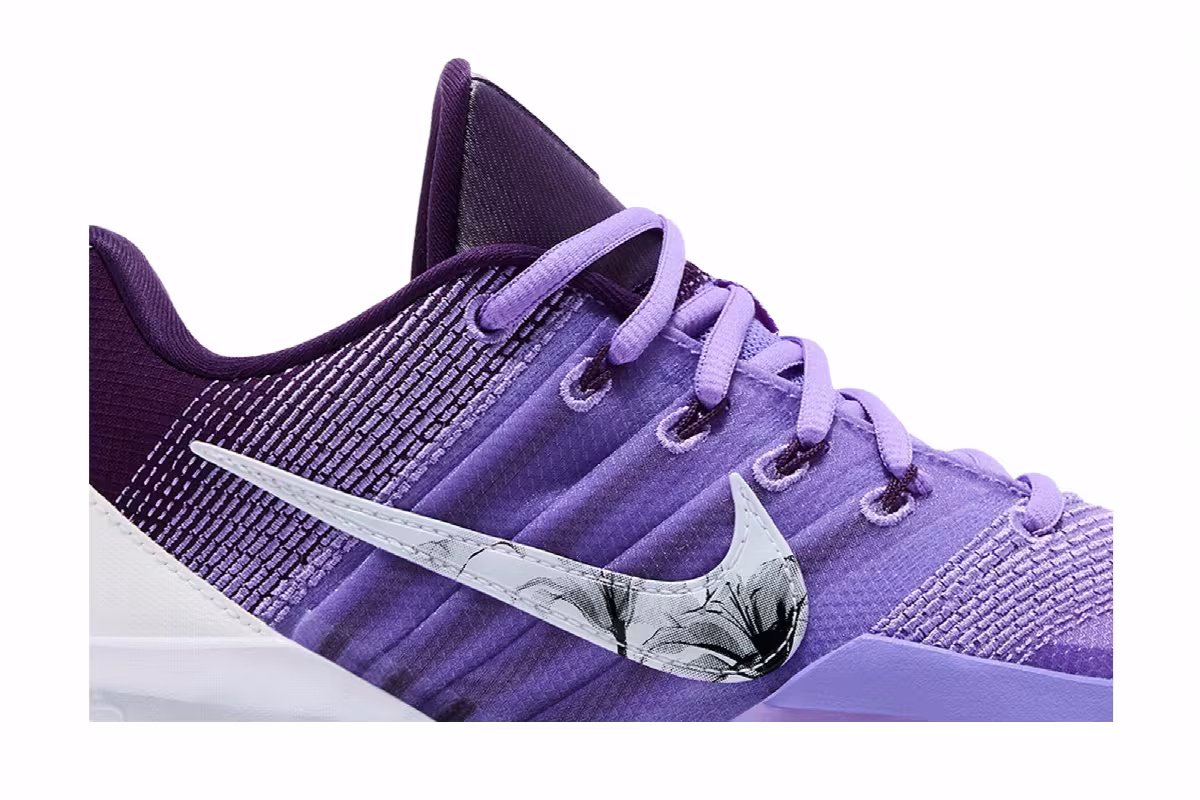 Nike Women's Sabrina 3 SE EP Flowers, view 3