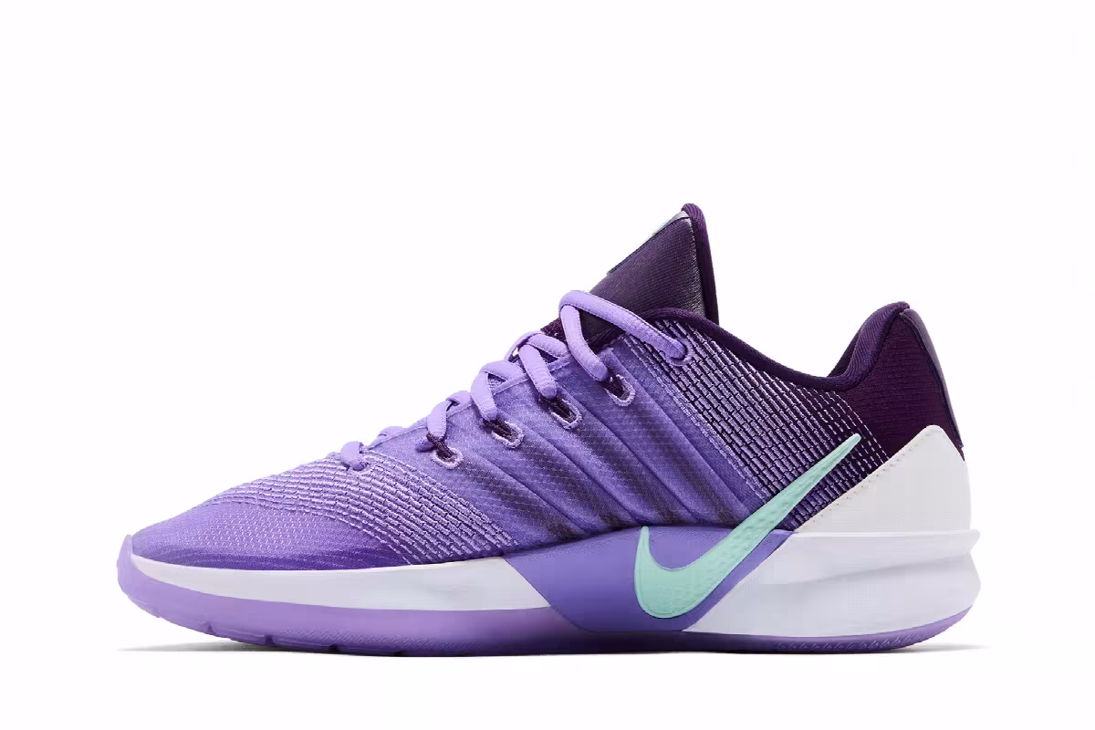Nike Women's Sabrina 3 SE EP Flowers, view 4