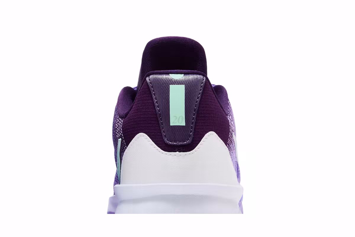 Nike Women's Sabrina 3 SE EP Flowers, view 8