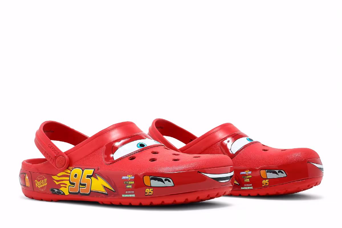 Cars x Crocs Classic Clog Lightning McQueen 2021, view 9
